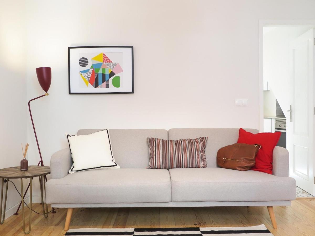 Historic Alfama Apt With Modern Style Lisbon Exterior photo