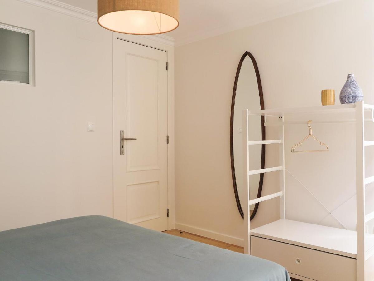Historic Alfama Apt With Modern Style Lisbon Exterior photo